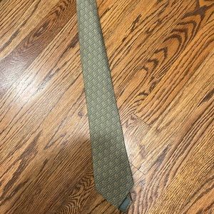 Green and yellow Hermes tie